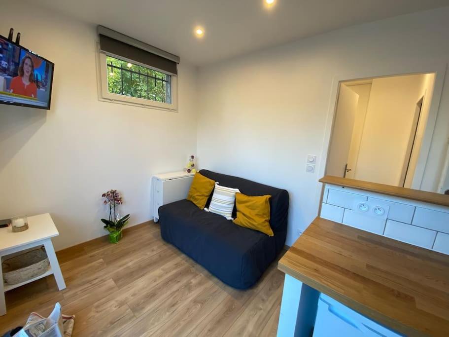 Adorable Guest House Avec Parking Prive Sur Place. Saint-Cannat Exterior foto